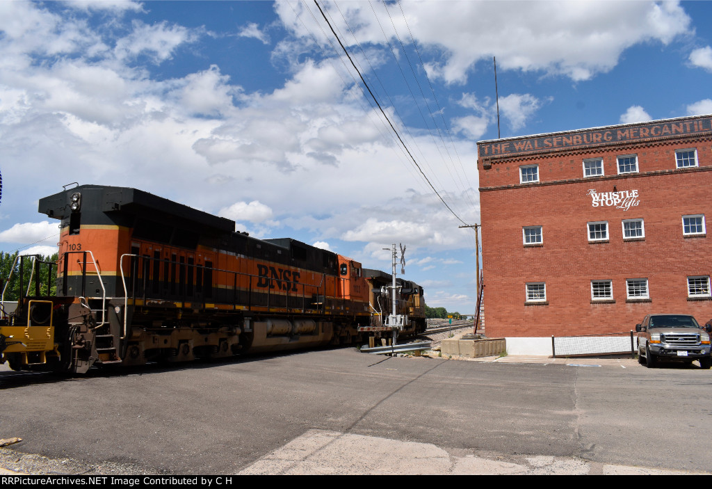 BNSF 1103